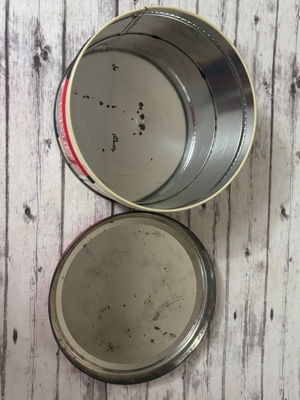 1960's MCM Vintage Plantation Daintes Tin by Plantation Chocolate Candy - Picture 7 of 9